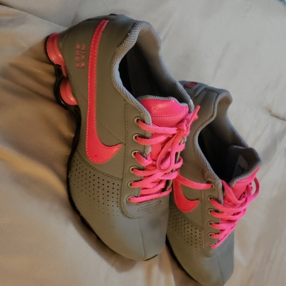 Nike shox
